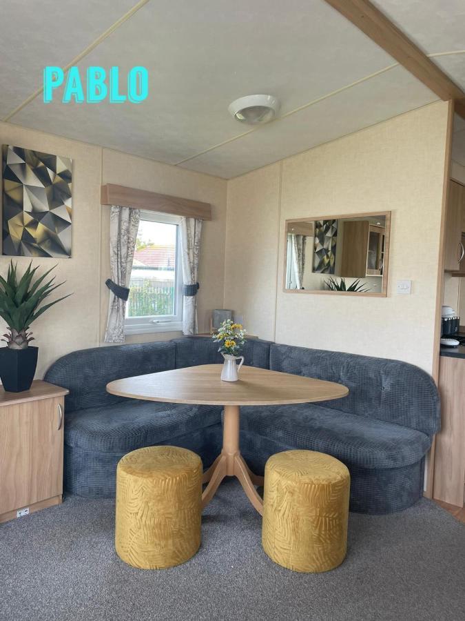 Towyn Six Berth En Suite Caravan 拉尔 外观 照片